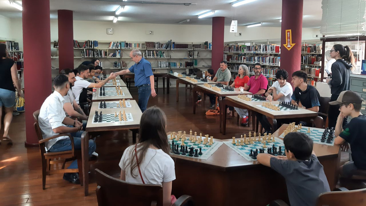 Torneio de xadrez :: Biblioteca Mágica