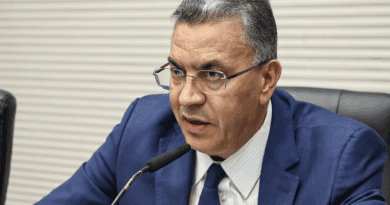 Gilmaci Santos é eleito presidente da Comissão de Finanças, Orçamento e Planejamento da Alesp Gilmaci Santos é eleito presidente da Comissão de Finanças, Orçamento e Planejamento da Alesp