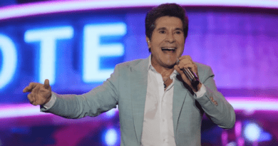 Natal Encantado de Barueri: Daniel encanta público com seu romantismo