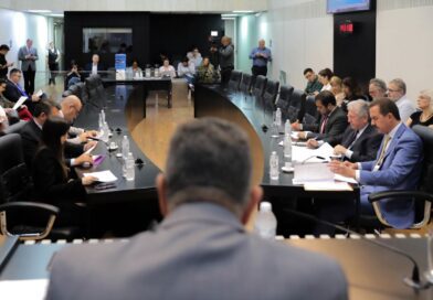 Comissão da Alesp dá aval a PL que proíbe criação de ‘nudes’ falsos com inteligência artificial 