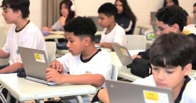 Barueri recebe Selo Ouro do MEC pela segunda vez consecutiva por avanço na alfabetização Barueri recebe Selo Ouro do MEC pela segunda vez consecutiva por avanço na alfabetização