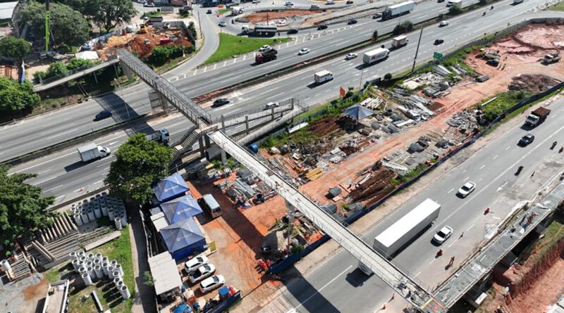 Interdição de passarela no km 26 da Castello Branco começa sábado (28) em Barueri