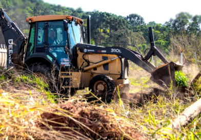 Prefeitura de Cotia realiza reintegração de posse em área pública no Parque das Nascentes Prefeitura de Cotia realiza reintegração de posse em área pública no Parque das Nascentes