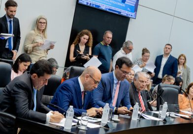 Alesp avança com projetos para ampliar segurança nas escolas e mudar regras de pedágio em SP