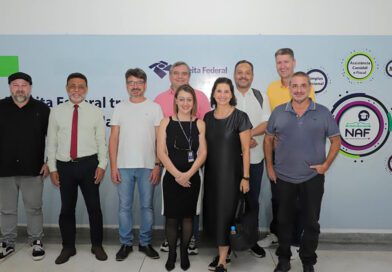 Receita Federal elogia atendimento do PAV/NAF no Ganha Tempo de Barueri Receita Federal elogia atendimento do PAV/NAF no Ganha Tempo de Barueri