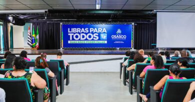 Osasco realiza aula inaugural e formatura do projeto Libras para Todos Osasco realiza aula inaugural e formatura do projeto Libras para Todos