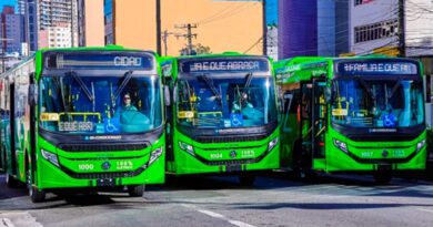 Legislativo aprova subsídio para garantir custeio do transporte público de Osasco Legislativo aprova subsídio para garantir custeio do transporte público de Osasco