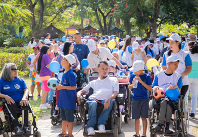 Caminhada Inclusiva 2026 reúne famílias e reforça a inclusão em Barueri