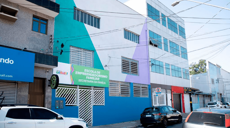Barueri inaugura Escola de Empreendedorismo Familiar em parceria com o Sebrae