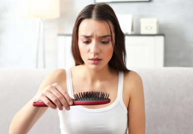 Queda de cabelo no outono: o que é normal e quando se preocupar?