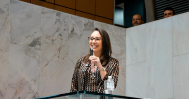 Projeto quer permitir que pequenas empresas invistam em ações sociais com parte do imposto