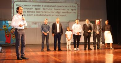 Osasco forma novas turmas de programas que reforçam vínculos familiares