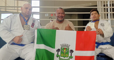 Osasco leva três medalhas na 2ª Etapa do Circuito Paulista de Jiu-Jitsu Osasco leva três medalhas na 2ª Etapa do Circuito Paulista de Jiu-Jitsu