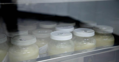 Doação de leite materno ajuda a salvar bebês prematuros em Barueri Doação de leite materno ajuda a salvar bebês prematuros em Barueri