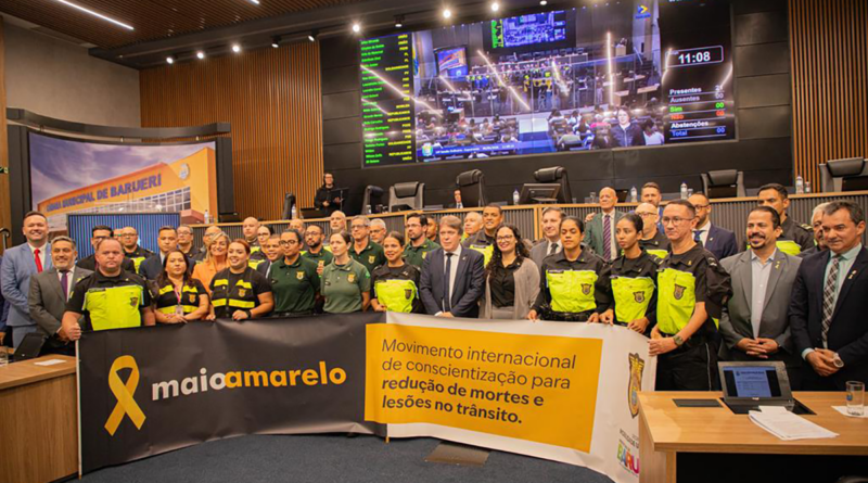 Barueri abre Maio Amarelo com sessão solene e registra queda em mortes no trânsito