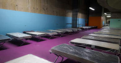 Defesa Civil de SP distribui kits para ajudar municípios a acolher população vulnerável durante o frio