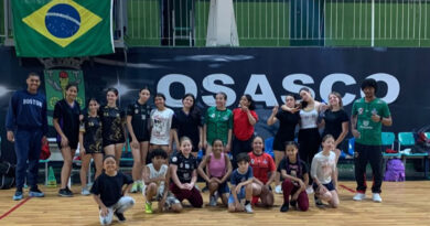 Osasco oferece aulas gratuitas de handebol para crianças e adolescentes