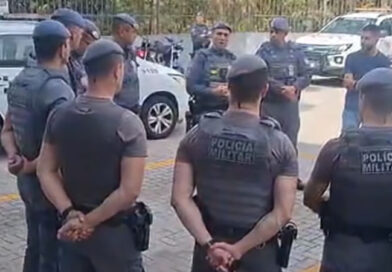 Operação contra receptação de celulares fiscaliza cinco estabelecimentos em Jandira