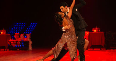 Tributo a Carlos Gardel e Astor Piazzolla celebra 25 anos da Cia Tango & Paixão em Osasco