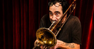 Bocato se apresenta no Old Dogs Jazz Club, em Osasco, no dia 12 de setembro