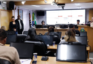 Câmara de Osasco treina assessores para novo sistema de emendas impositivas