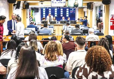 Parlamentares abordam saúde mental, políticas públicas para pets e terceiro setor em Osasco
