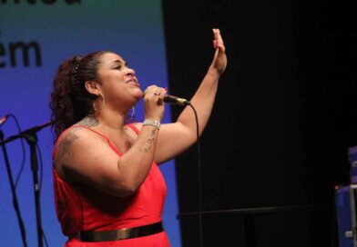 54º Femupo começa nesta sexta-feira (16) em Barueri com 30 músicas autorais e show de Luedji Luna 54º Femupo começa nesta sexta-feira (16) em Barueri com 30 músicas autorais e show de Luedji Luna