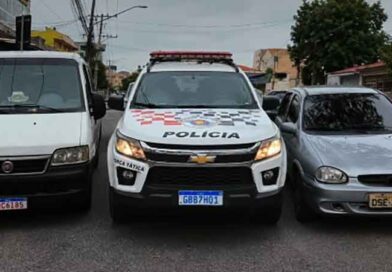 Força Tática prende dois suspeitos, liberta vítima e recupera van roubada em Osasco Força Tática prende dois suspeitos, liberta vítima e recupera van roubada em Osasco